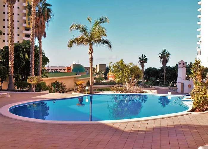 Club Paraiso & Perfect For